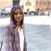 Laureata in giurisprudenza impartisce ripetizioni di diritto, anche online